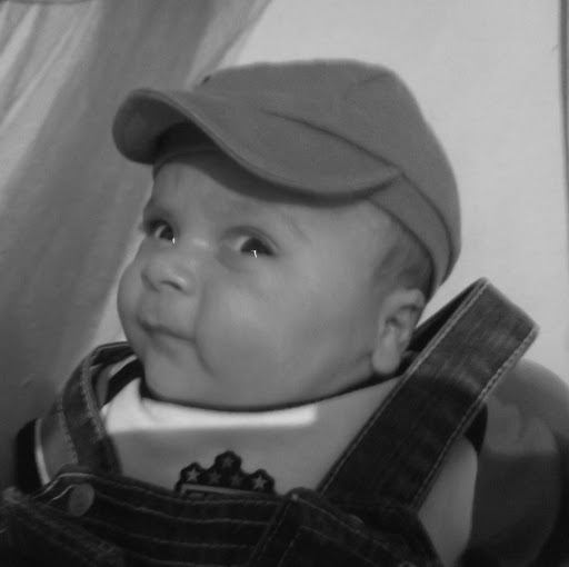 Raphael Garcia Photo 34