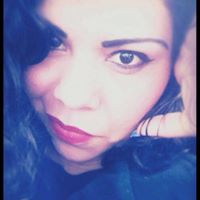 Erika Velez Photo 16