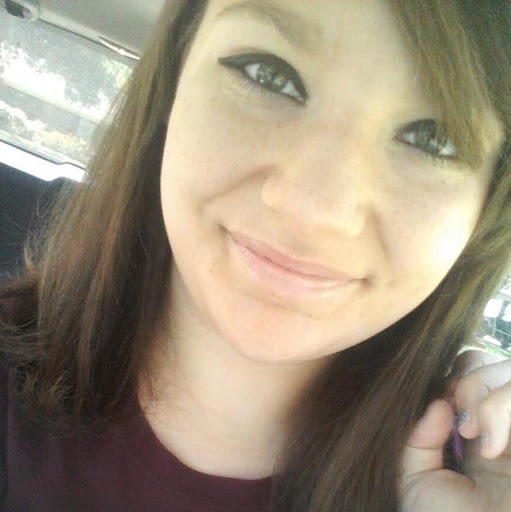 Stephanie Elkins Photo 17