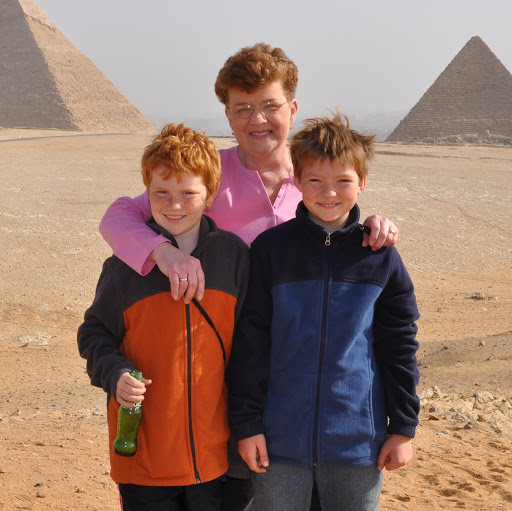 Janette Brown Photo 24