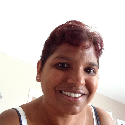 Claudia Small Photo 7