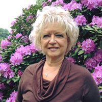 Robin Cline Photo 16