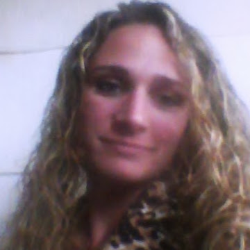 Amber Martin Photo 8