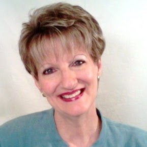 Rebecca Alderman Photo 8