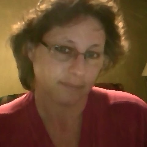 Bonnie Cain Photo 35