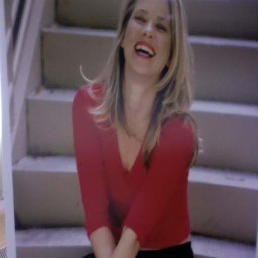 Jill Davenport Photo 26