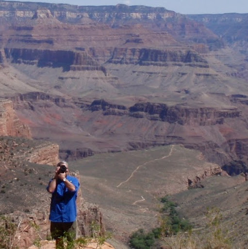 Thomas Roach Photo 23