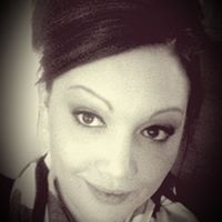 Samantha Hahn Photo 12