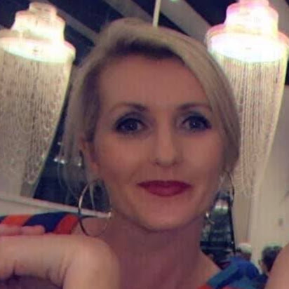 Laura Donovan Photo 39