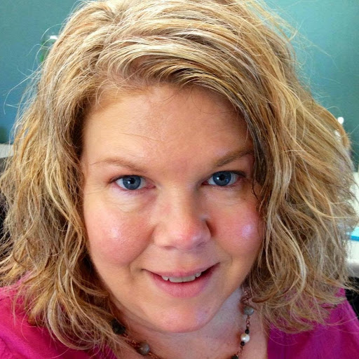 Renee Young Photo 40