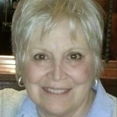 Carol Mayes Photo 25