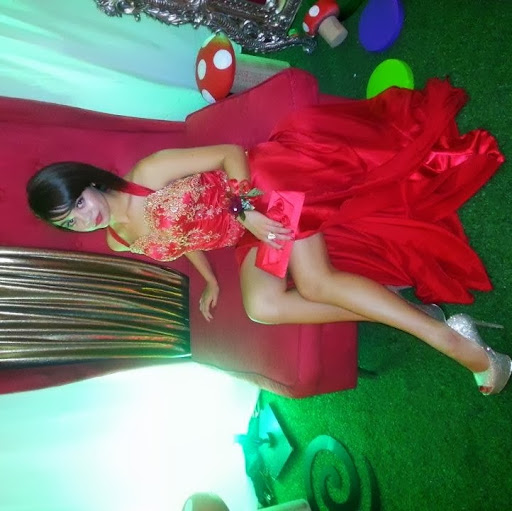 Andrea Herman Photo 22