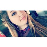 Samantha Gibbs Photo 30
