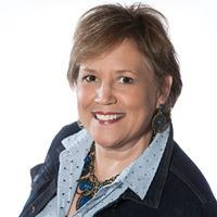 Shelley Adams Photo 20
