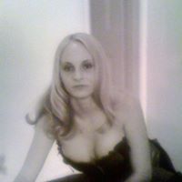 Kristen Drake Photo 9