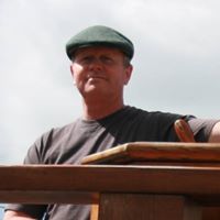 Robin Newcomb Photo 9