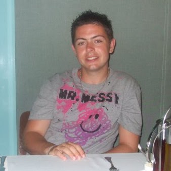 Gary Fitzpatrick Photo 32