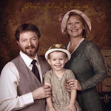 Connie Sharp Photo 10