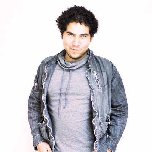Joaquin Carmona Photo 10