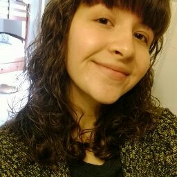 Emily Irwin Photo 33