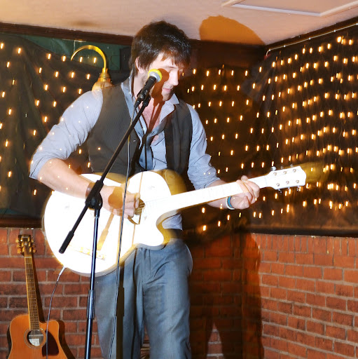 Aaron Field Photo 12