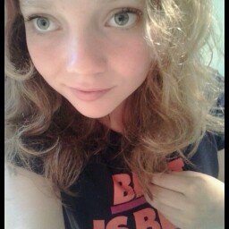 Celia Martin Photo 25