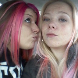 Stephanie Carpenter Photo 28