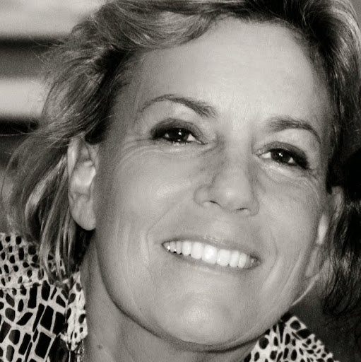 Jodie Willard Photo 3