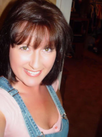 Samantha Stanley Photo 4