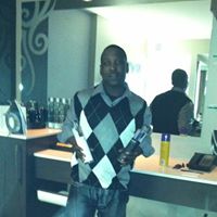 Robert Rhymes Photo 8