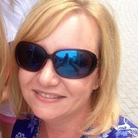 Suzanne Shultz Photo 10