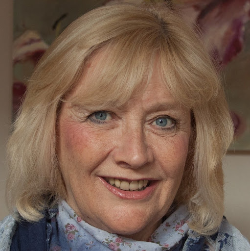 Ann Sutton Photo 16