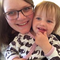 Maria Fischer Photo 23