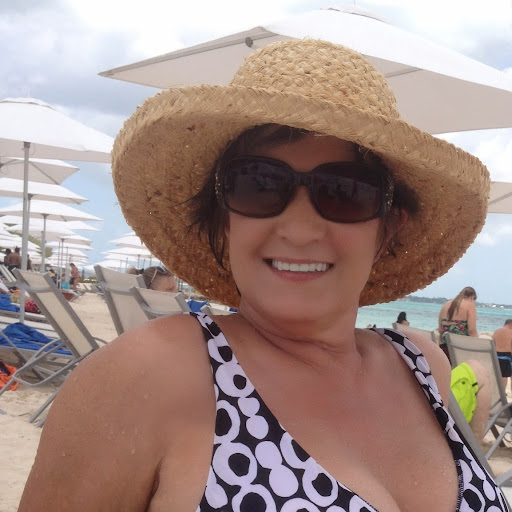 Teresa West Photo 21