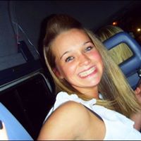 Nikki Huffman Photo 12