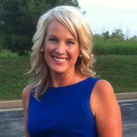 Sharon Lynn Photo 35