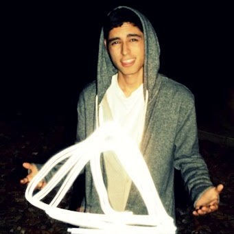 Abraham Perez Photo 32