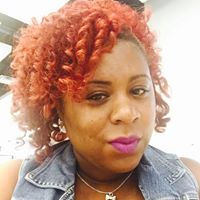 April Giles Photo 14