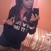 Stephanie Olivares Photo 29