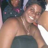 Robyn Sanders Photo 15
