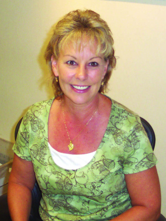 Debbie Currie Photo 5