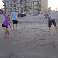 Jennifer Newcomb Photo 11