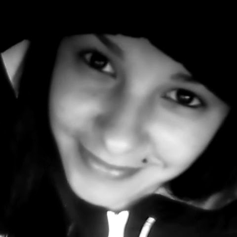 Agustina Vega Photo 18