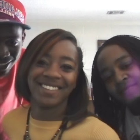 Stephanie Newberry Photo 11