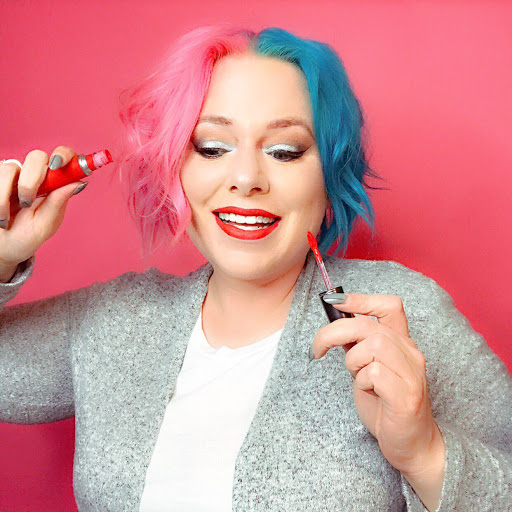 Angela Peters Photo 3