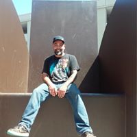 Robert Carmona Photo 13