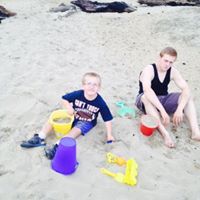 Deborah Lea Photo 29