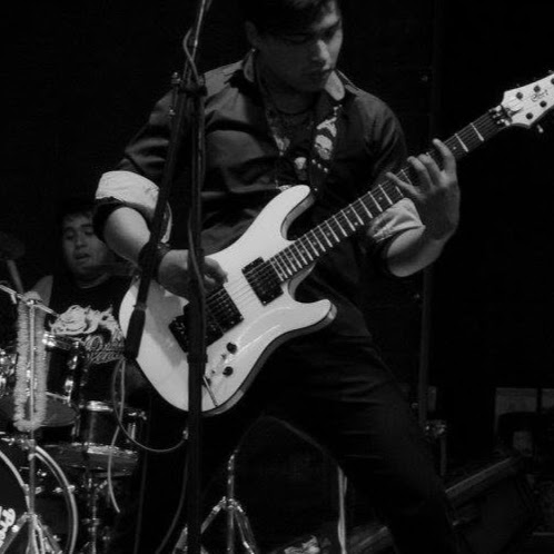 Erick Garcia Photo 30