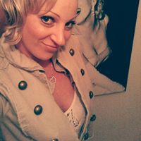 Erica Harris Photo 17