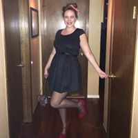 Danielle Lester Photo 8